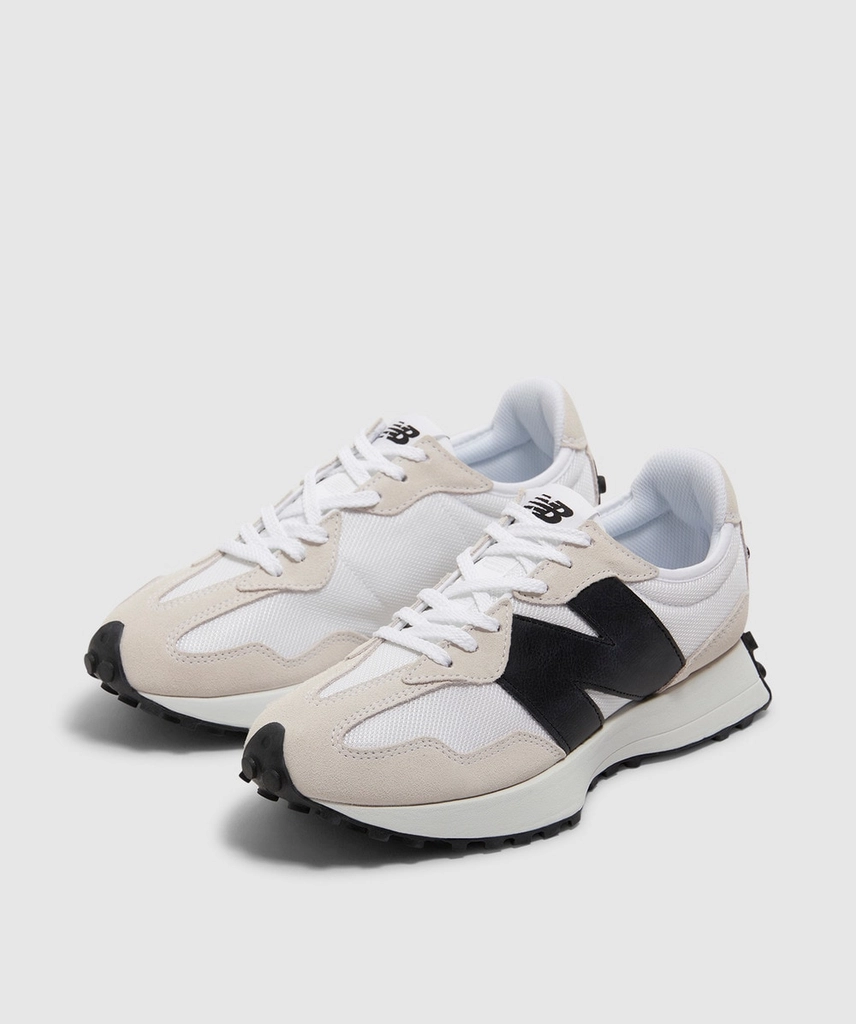 New Balance 327 sneaker